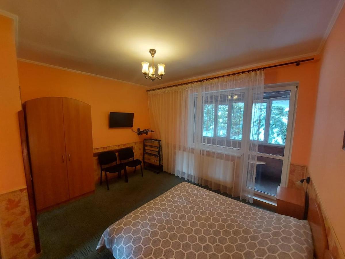 Затишок Villa Tysovets Dış mekan fotoğraf