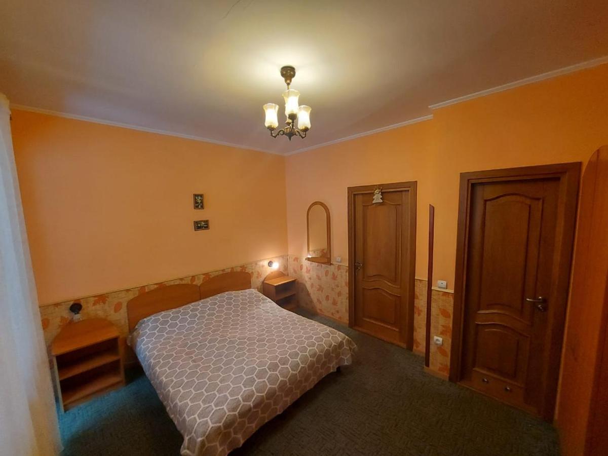 Затишок Villa Tysovets Dış mekan fotoğraf