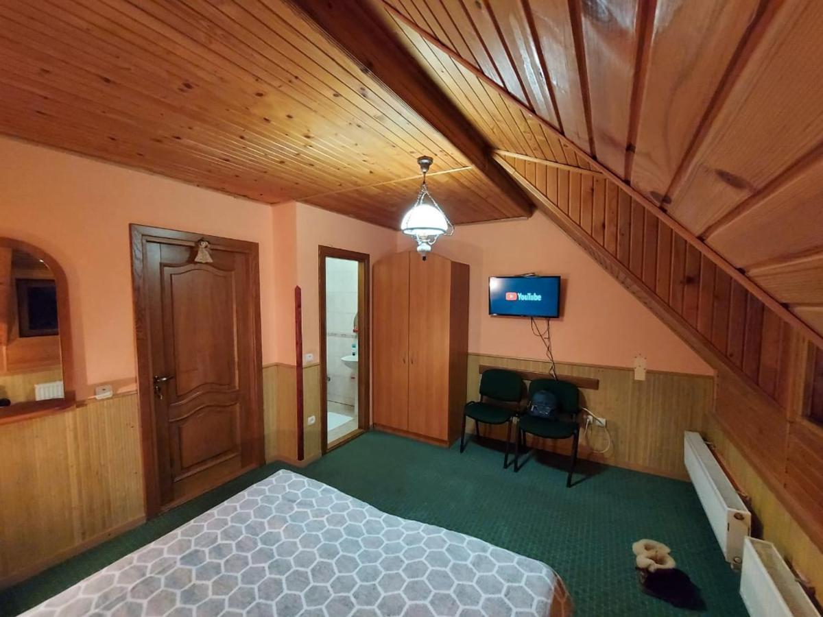Затишок Villa Tysovets Dış mekan fotoğraf